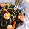 Черные спагетти с креветками: готовим вместе с журналом MENS-LOOK.ru
